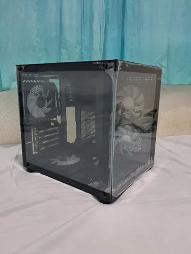 Gabinete gamer Hayom