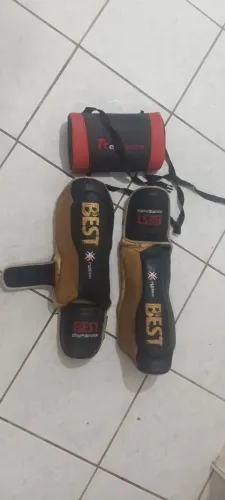 Par de caneleiras e aparador