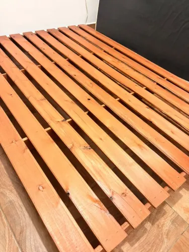 Base de cama estilo japonesa