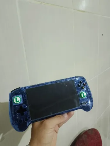 Anbernic RG 556 + diferenciais