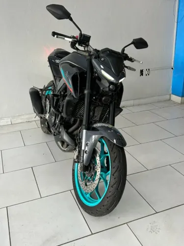 MOTO EXTRA YAMAHA MT03 2023, CHEIA DE ACESSÓRIOS, REVISADA E COM GARANTIA, FINANCIO 48X