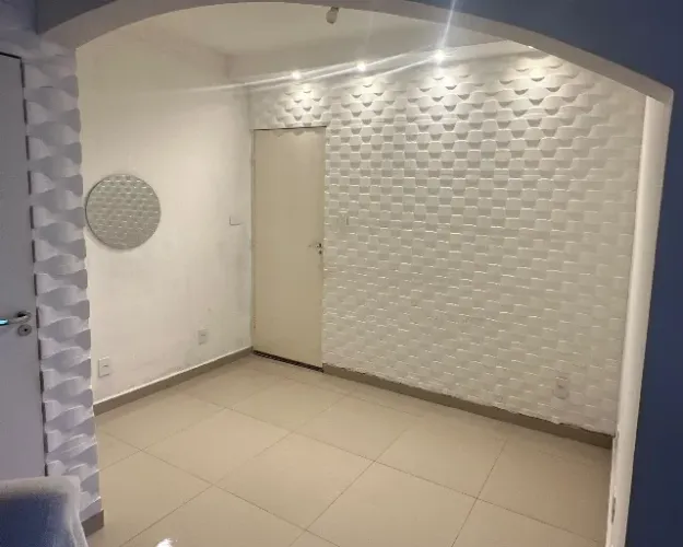 Vaga para profissional área da beleza