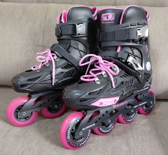 Patins Traxart Dynamix 37/38 Rodas 80mm ABEC-7 + Kit Proteção Completo Traxart