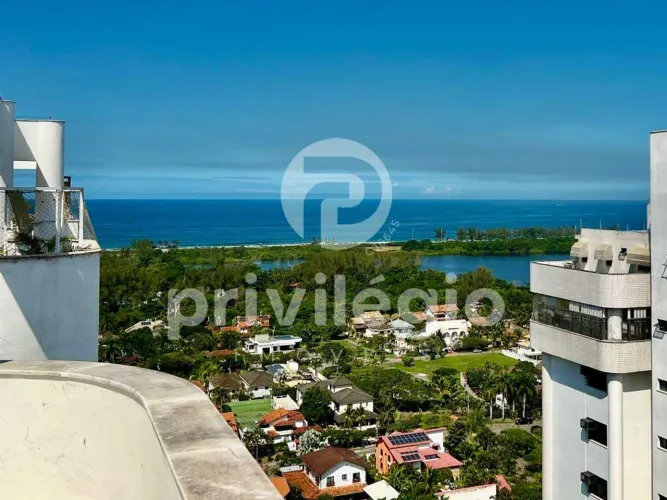 Cobertura no Barra Bali, 3 quartos originais , revertido para 2 quartos,1 suíte. Recreio d