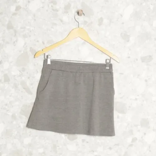 SHORTS SAIA CINZA
