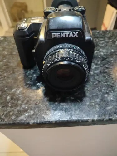 Câmara pentax 645N