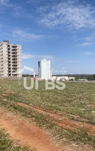 Terreno com 500m² à venda no Shopping Park