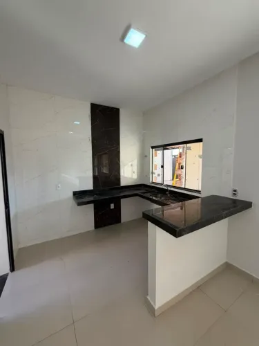 CASA NOVA À VENDA | BAIRRO NOVO HORIZONTE ARAXÁ/MG