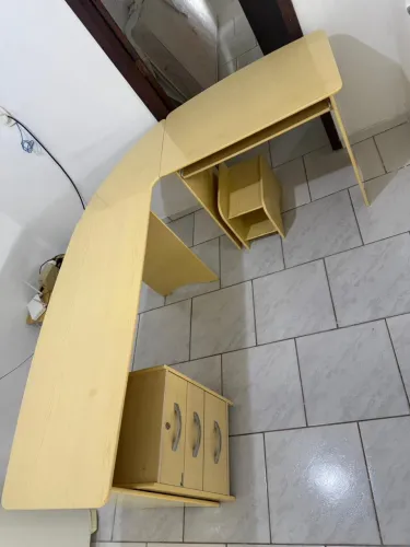 Escrivaninha completa