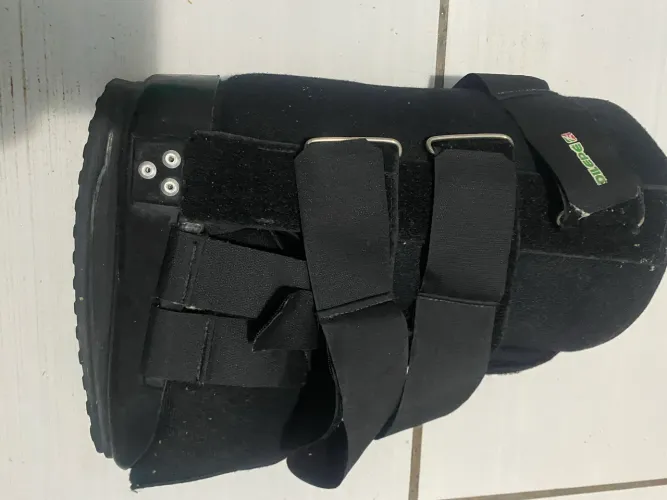 Bota hortopedica