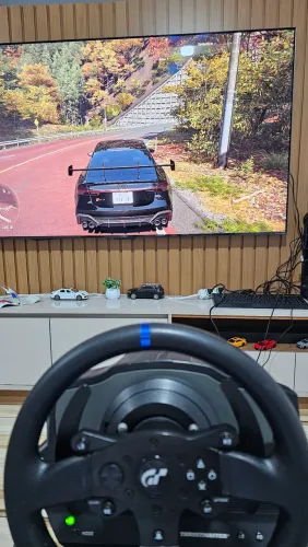 Volante thrutmaster T500RS + Cockpit Fortrek