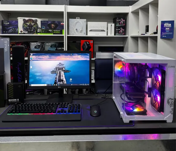 Pc gamer i7 4790, 16gb de ram Ddr3, rx 580 8gb, completo ou somente o gabinete!