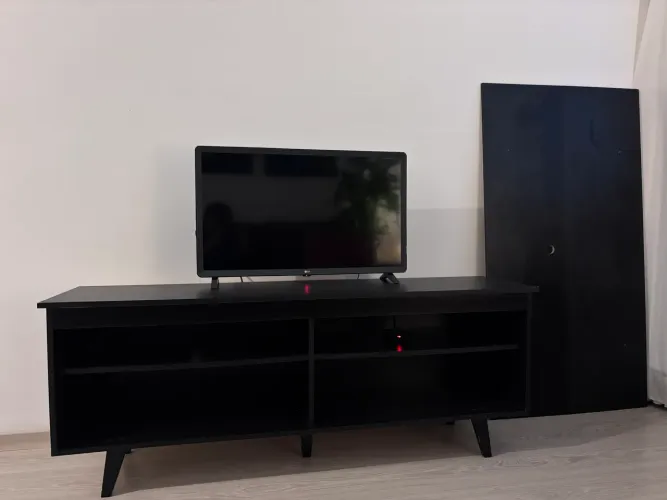 Rack + painel Madesa - ótimo estado