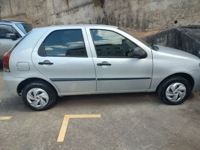 Fiat Palio 1.0 Economy Fire Flex 8V 4P 2012
