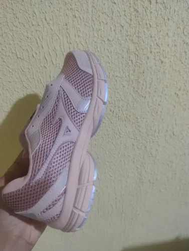 Tênis feminino 