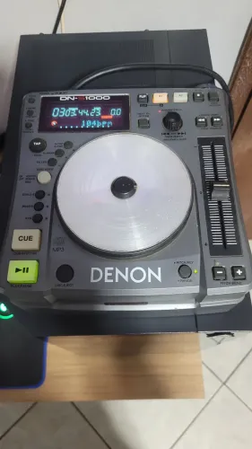 CDJ Denon DN-S1000
