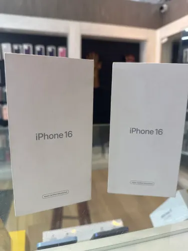 Iphone 16 128 preto Lacrado modelo CPO - Loja Física 