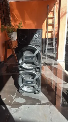 Caixa de som amvox 220w