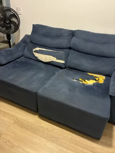 Sofá retrátil de 4 lugares