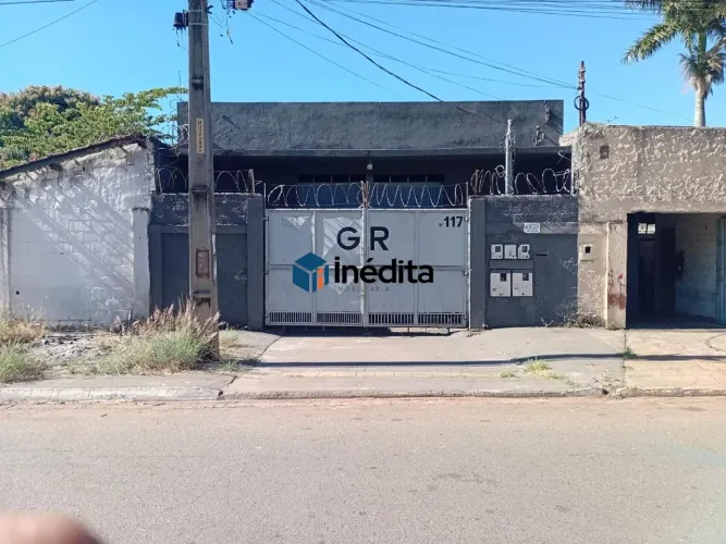 Galpão Comercial com 150m² em Região Industrial de Goiânia - R$ 3.100/mês