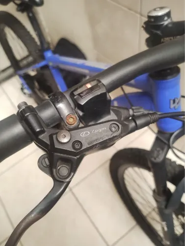 Vendo bicicleta ? aro 29 freio hidráulico