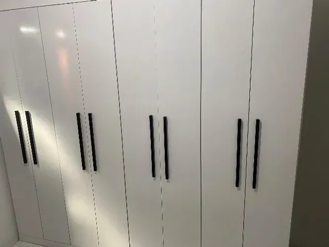 Guarda Roupa Semi Novo