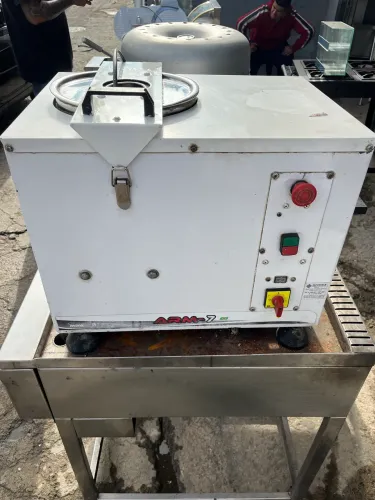 Amassadeira rápida industrial 7kg