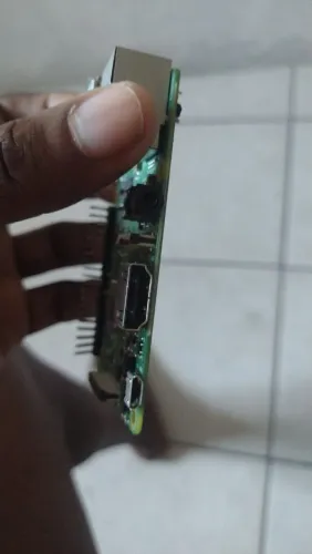 Placa mãe com jogos no cartão memória fliperama 
