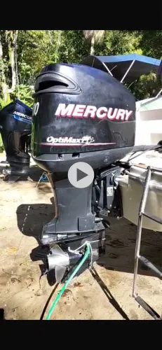 Lancha Real Class 24 Motor Optimax 200HP