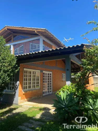 Casa Ampla e arejada com pátio