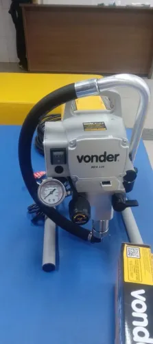 Maquina airless de pintura nova usada so 1 vez na garantia ainda toda nova