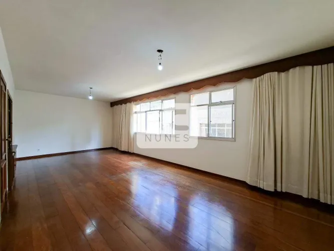 Apartamento 4 Quartos no Anchieta | 185 m², 1 Unidade por Andar, 3 Vagas e Lavabo Belo Ho