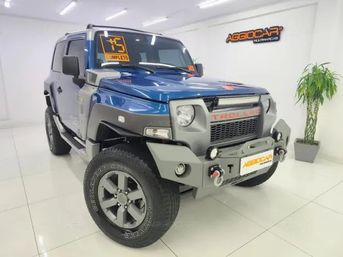 Troller T-4 XLT 3.2 2015