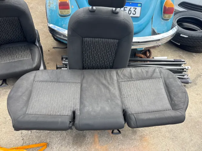 Bancos Ford ka 2018