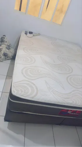 Cama de massagem 