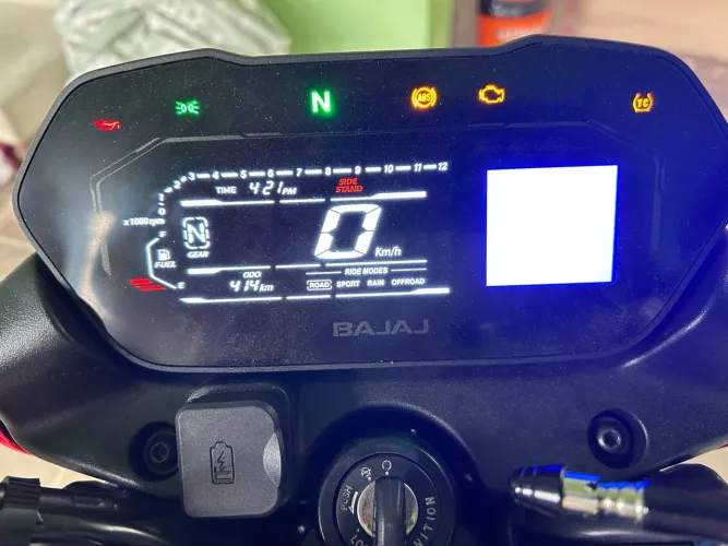 Bajaj Dominar NS400Z 2026
