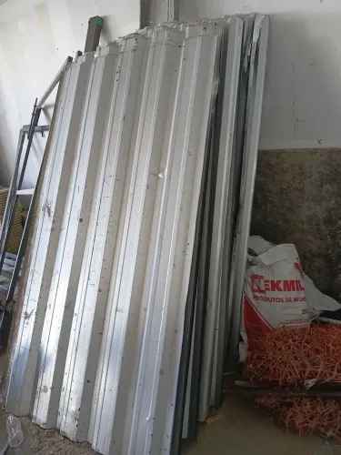 Telhas galvanizadas 2.00x1.00 seminova