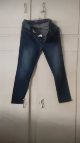 Calça jeans TACO tamanho 42 seminova