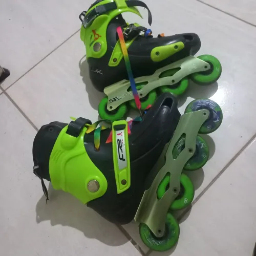 Patins seba n 39 com rodas undercouver, 600 reais , ZAP *19