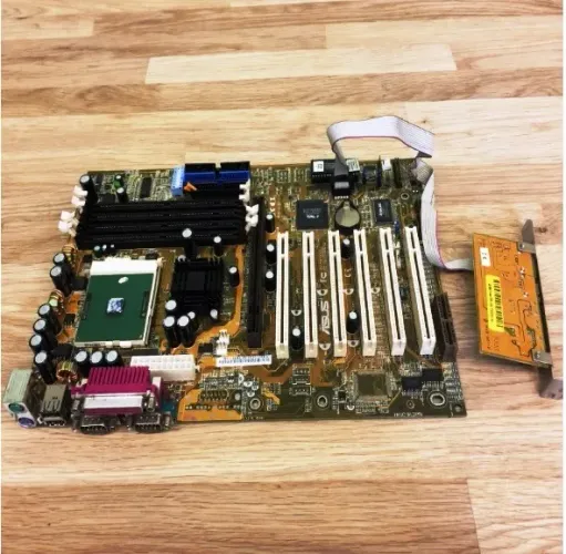 Placa-mãe ASUS TUV4X Socket 370 Intel
