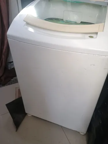 VENDO MÁQ DE LAVAR CÔNSUL 10 KG USADA MARCAS DE USO FUNCIONANDO OK 
