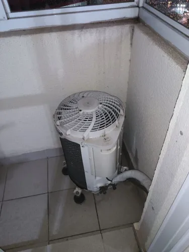 Ar condicionado 9000 BTUs Confee