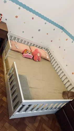 Cama montessoriana de casal 