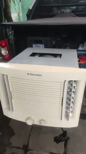 Ar condicionado de janela 10 mil BTUs 220V entrego