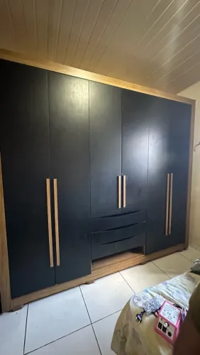 Vendo Guarda-roupa