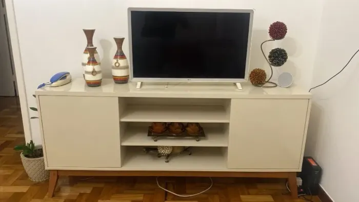 Rack para sala.