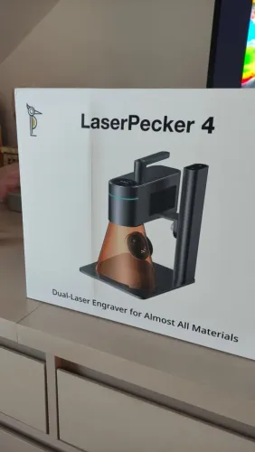 LASER PECKER 4