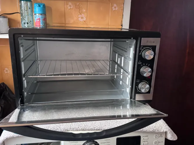 Forno elétrico Philco novo . 50Litros