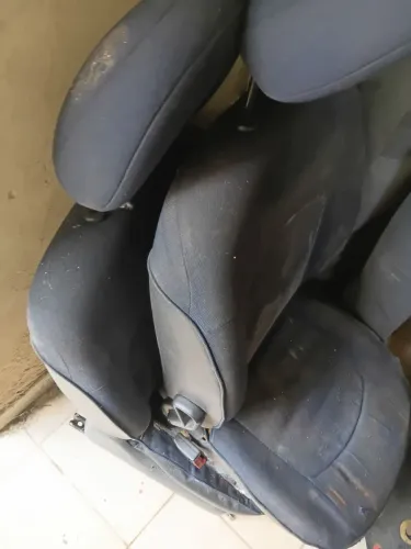 Bancos do Peugeot 206