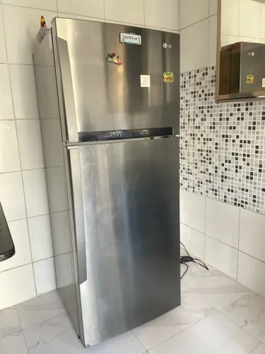 Geladeira frost free 441 litros inox LG